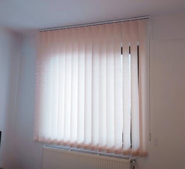 Jaluzele Verticale pe comanda Sev HOME, asiguram montaj in Bucuresti. Livram in toata tara