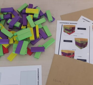 jeu d'assemblage pour simuler le rangement des bagages