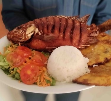 Mojarra frita en el restaurante El Balcón del Quindío