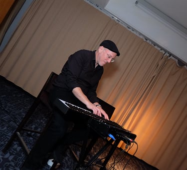 Pianiste Josh Levitt