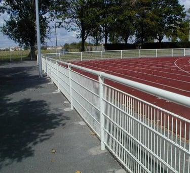 main courante habillée de stade