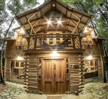 cabañas con turismo ecológico y sostenible, Urapanes del Bosque, localizado en Cajamarca Colombia