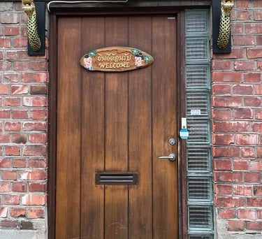 front door rung reang