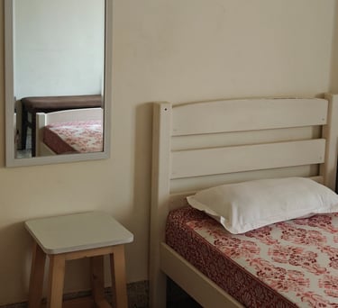 Raahgir backpackers hostel