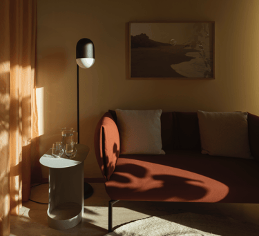 Cozy consultation room with natural light at Fertilidad Integral, Mexico.