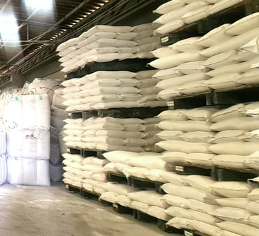 แป้งมันสำปะหลัง แป้งตกเกรด แป้งกวาดพื้น CASTECH แป้งทำถ่าน ถ่านอัดแท่ง แป้งทำไม้อัด กล่องกระดาษ