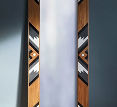 Specchio-legno-personalizzato-geometrico