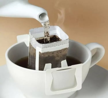 Embalagem DRIP COFFEE, café Especial. Apenas adicione água quente.