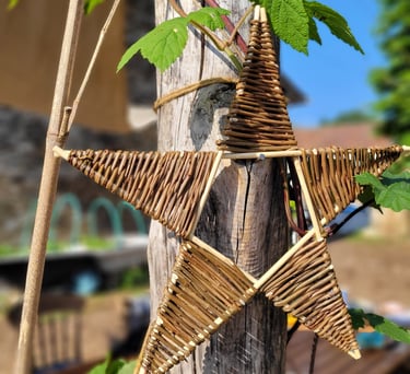 Atelier Saule Sister - Etoile en osier tressée à la main