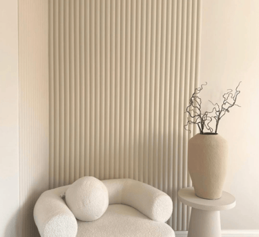 panneau cannelé rond beige salon