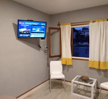 El Refugio - Estudio/loft área estar TV