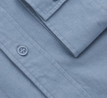 detail seragam kerja kantor