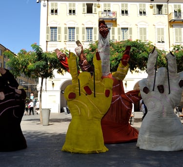 Spectacle : la Main qui Donne