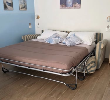 Divano letto matrimoniale