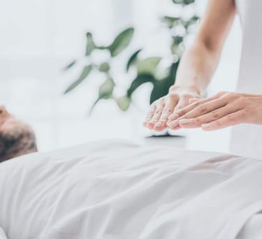 Eclaireuse Reiki Apposition des mains