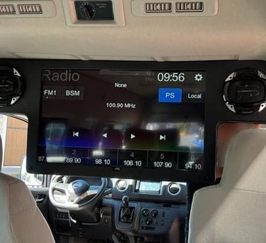 camioneta para 14 pasajeros 2 - Renta de camionetas en morelia