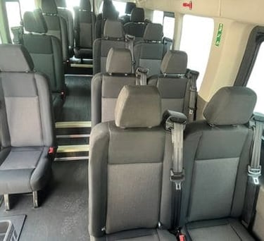 Camioneta para 15 o 17 pasajeros 2 - Renta de camionetas en morelia