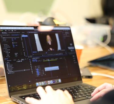 Bj AI en video komen veel AI software tools voorbij