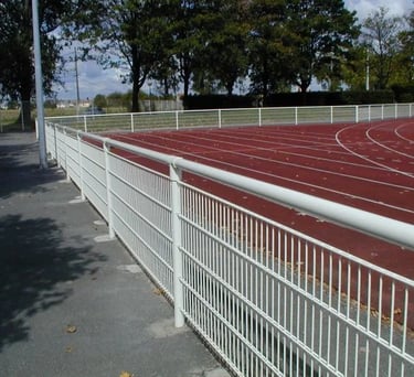 main courante habillée de stade