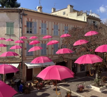 Parapluies Rose pour décor Urbain