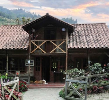restaurante rural y hospedaje en las montañas, ubicado en Cajamarca Colombia