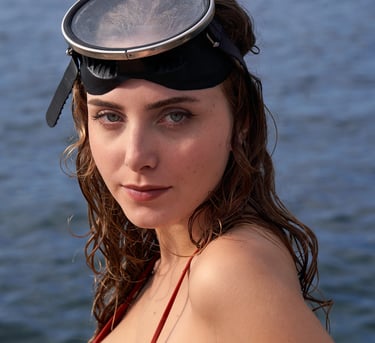 old school diving mask