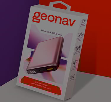 Embalagem Geonav em mockup e diversas embalagens.