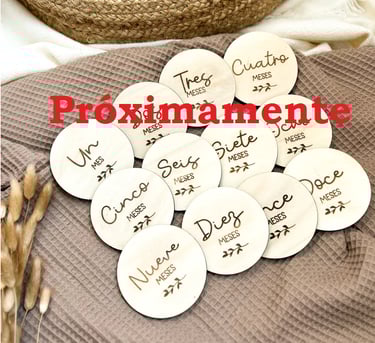 Cumplemeses de madera