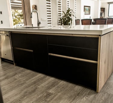 Picture of kitchen renovation by White and Wood Custom Carpentry in Orlando Florida