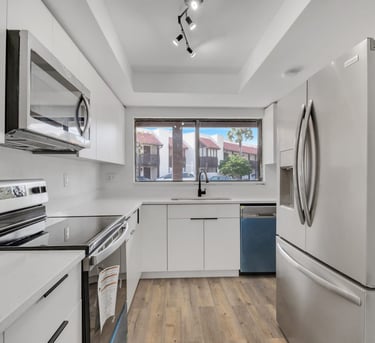 Picture of kitchen renovation by White and Wood Custom Carpentry in Orlando Florida