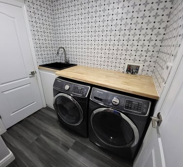 Picture of laundry renovation designed by White and Wood Custom Carpentry in Orlando Florida