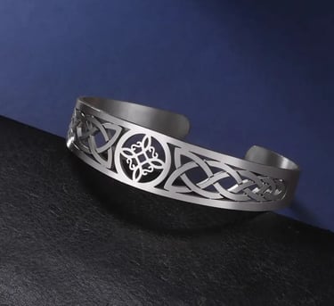 bracelet manchette sorcière occulte gothique celtique nœud sorcellerie