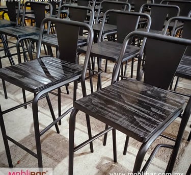 bancos de metal 