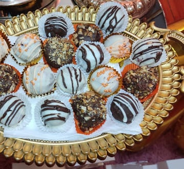 trufas de chocolate bañados grageas nueces