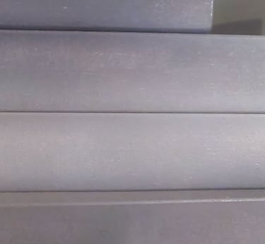 Bibliothèque Shelfi – Vaucresson – Valchromat gris – design chaleureux et fonctionnel