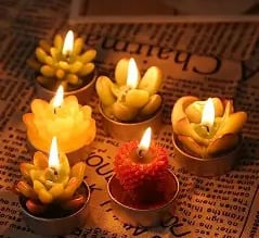 molded Scented candles with fruity fragrance