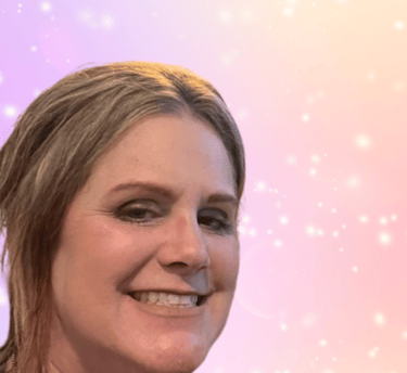 a woman with a smile on her face