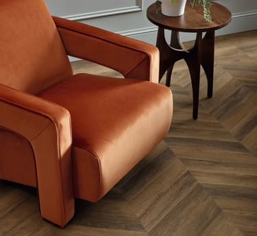 amtico-form-fs7w6070-furrowed-oak-chevron