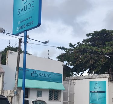 a car parked in front of a building