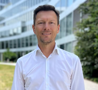 Andreas Frank – Interim CFO mit 15+ Jahren C-Level-Erfahrung, bringt Ruhe ins System