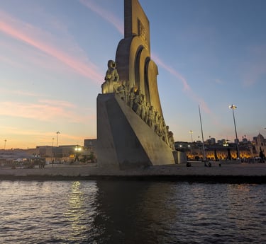 Photo du "Padrão dos Descobrimentos" prise Durant une excursion en bateaux à Lisbonne