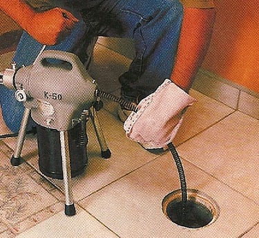 desentupimento de ralo com maquinário moderno