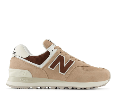 New Balance WL574 women’s sneaker in beige and brown with suede overlays, retro-inspired comfort for