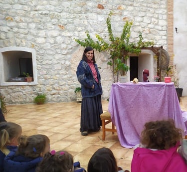 Laura Camón profesora educación en casa