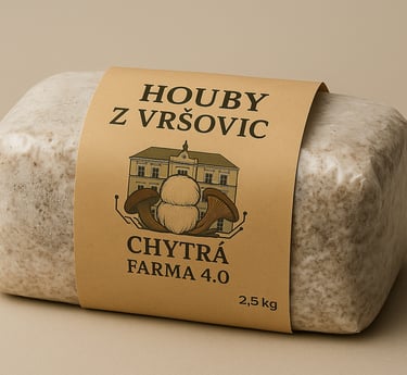 Pěstební blok s myceliem o hmotnosti 2,5 kg od městské farmy Houby z Vršovic s etiketou Chytrá Farma