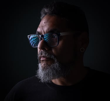 Foto tipo perfil Karavanu Duque Fotógrafo