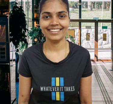 Personal trainer in Hyderabad guiding client during strength training. Gym Near Me