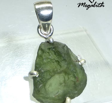 Megalith Moldavite