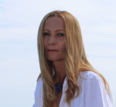 daliborka kis juzbasa dada, kiš juzbaša, artista, escritora serbia