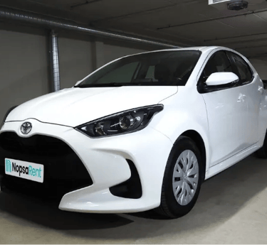 Toyota Yaris henkilöauto, Henkilöautot alkaen 8€/h, 19€/pv Helppo varaus ja avaimeton käyttö puhelimella.